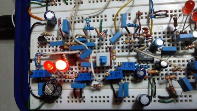 Dr. Quack guitar envelope filter pedal circuit смотреть онлайн