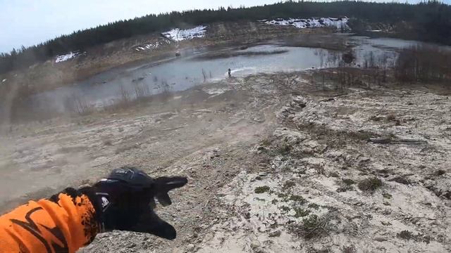 Штурмуем карьер и лес на Эндуро - Сезон 2022 Выезд 3 смотреть онлайн