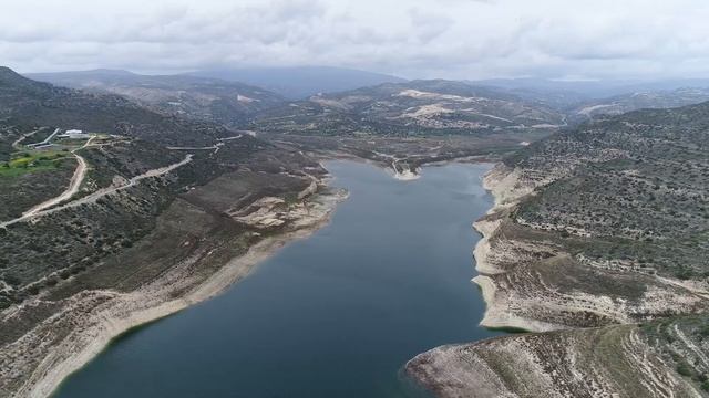 4K 2.6 km DroneX flight: exploring the extent of Kouris Reservoir, Cyprus with the Phantom 4 Pro. смотреть онлайн