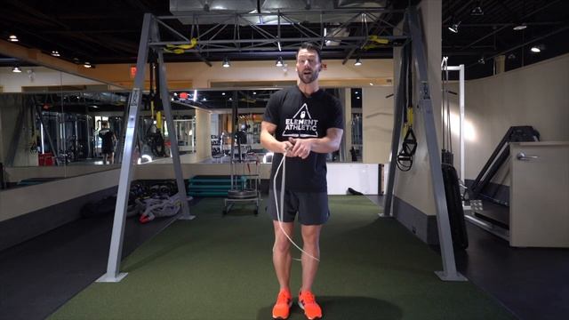 START HERE // How to Jump Rope for Beginners - SETUP and BOUNCE STEP смотреть онлайн