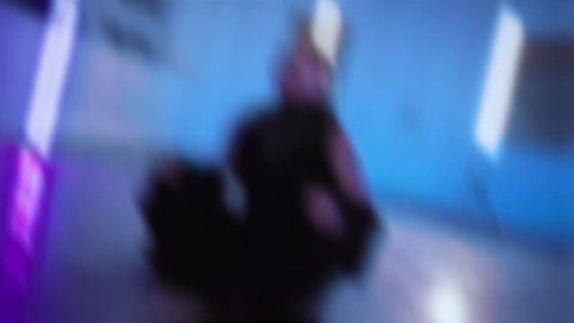 strip plastic pythia смотреть онлайн