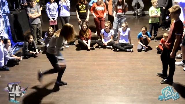 VDFF vol.11 |Hip Hop Juniors FINAL|Черемная Алёна VS Чурилов Сергей смотреть онлайн