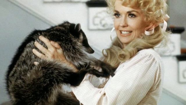 DONNA DOUGLAS TRIBUTE смотреть онлайн