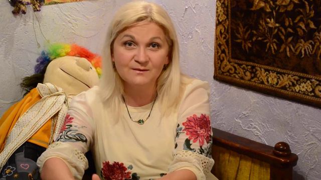 Девочки не могут не говорить о платьях, даже самые талантливые! смотреть онлайн