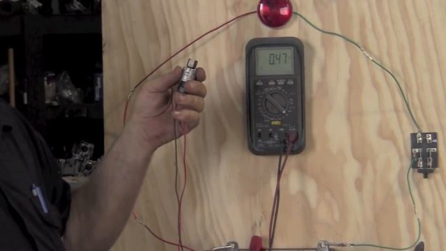 A C Switches смотреть онлайн