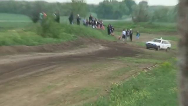 Автокросс 14.05.2013г. Ладовская Балка Д2Н финал 2 смотреть онлайн