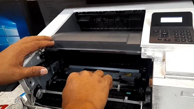 No Paper Pickup In Hp Laserjet M501 Printer (Cell or Mob: 01931219405 or 01726261323) смотреть онлайн