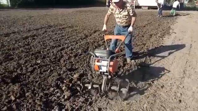 Выравнивание участка мотоблоком