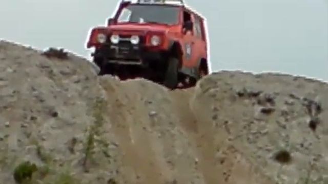 Suzuki Samurai Off Road :) смотреть онлайн
