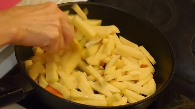 Мидии с жареным картофелем смотреть онлайн