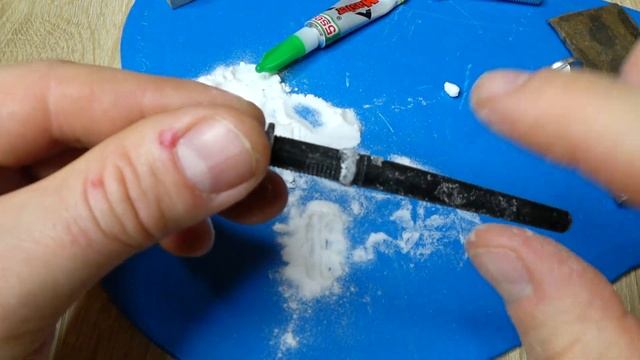 Самый прочный клей КЛЕИТ ВСЕ ЗА 2 СЕКУНДЫ! Секретный СПОСОБ склеивания раскрыт! Супер Лайфхак! смотреть онлайн