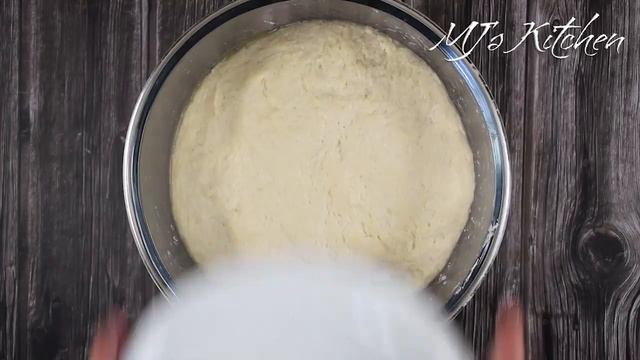 Buffalo Chicken Bombs - Stuffed Buns Recipe - Chicken bombs in oven - #creatorontherise смотреть онлайн