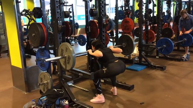 21 reps på 60kg i knebøy смотреть онлайн