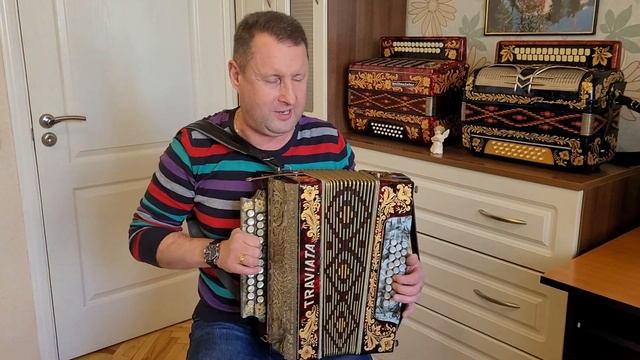 Паша гармонист - Господа офицеры, не снимайте погон смотреть онлайн
