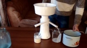 3. Как взбивают сливки в сепараторе ЭСБ-02? Тест сепаратора ЭСБ-02. Отечественные сепараторы.