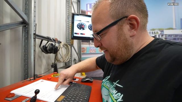 Unfassbar GEILE Autos! - Prüfstandstag Halle77 - MARCO nimmt EURE Autos ran! смотреть онлайн