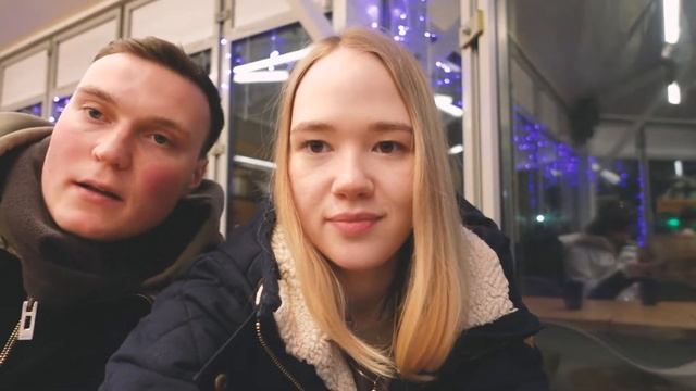 ОХТА ПАРК - катаемся на лесном катке | Спб | VLOG смотреть онлайн