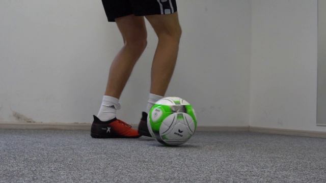 Schussfinte, Übersteiger Innen, Innenseite führen | TC #2 смотреть онлайн