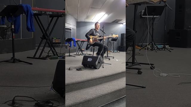 Emmanuel Espinosa | clínica de bajo en Fairview NJ смотреть онлайн