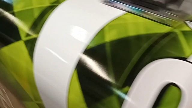широкоформатная печать изготовление наклеек смотреть онлайн