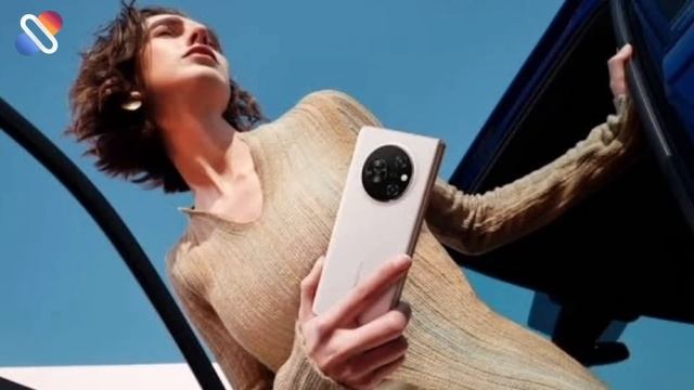 Techno Phantom V Flip Foldable Budget Smartphone смотреть онлайн