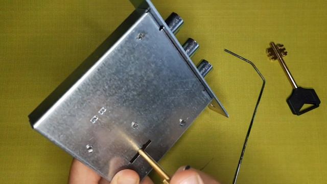 [167] Минус сувальдного замка Эльбор REX смотреть онлайн