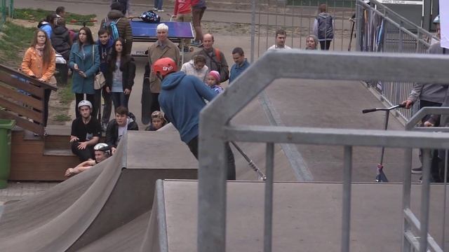 20150912 Артем Беззубов, любители, KICK & GO scooter fest смотреть онлайн