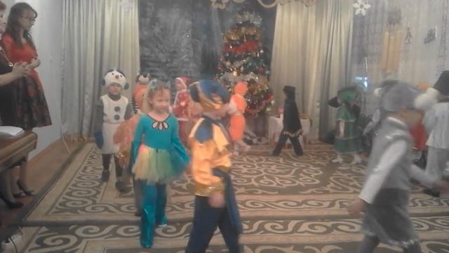 Новый год сад 12 Жезказган(7) смотреть онлайн