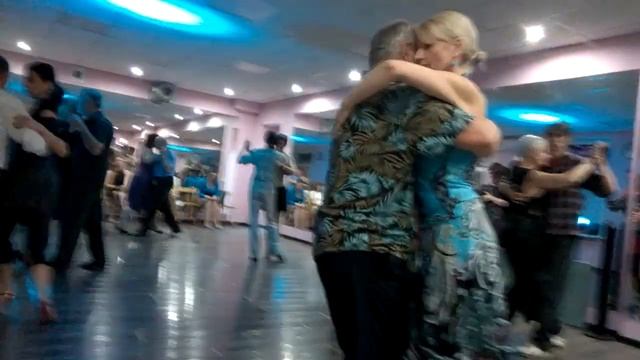 Милонга MIL PASOS. 10 ноября. 2018. Школа аргентинского танго Mil Pasos. смотреть онлайн