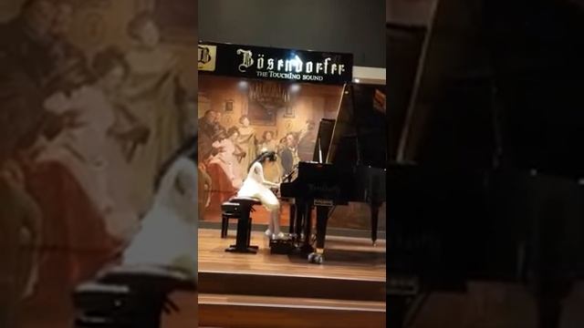 Annis Chen performs “The Entertainer “ by S. Joplin. смотреть онлайн