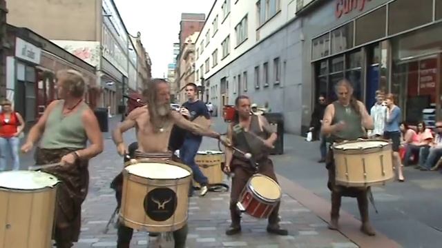 clanadonia performing in glasgow part 1 смотреть онлайн