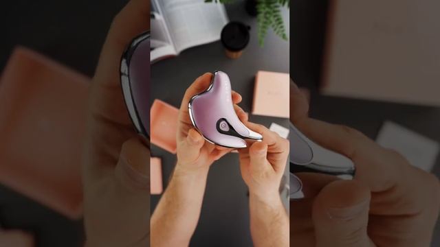 Микротоковый массажер для лица и тела D-LIFT от OLZORI смотреть онлайн