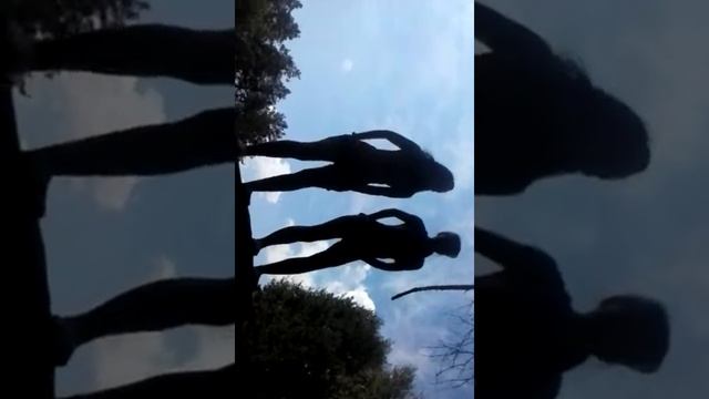 Девки танцуют Макарено смотреть онлайн