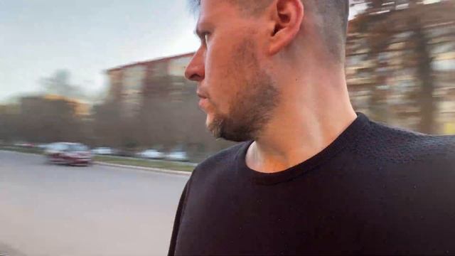 Две недели прожил в хостеле, мои впечатления. Как не нужно покупать авиабилеты. Получил все визы!! смотреть онлайн