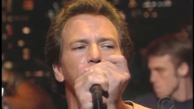 Pearl Jam - Save You - Letterman 11/15/02 смотреть онлайн