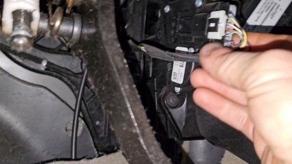 fault codes p2128,p2138 GMC Yukon