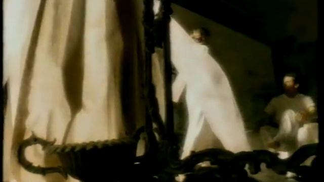 Peugeot 406 'Kim Basinger' car advert 1998 смотреть онлайн