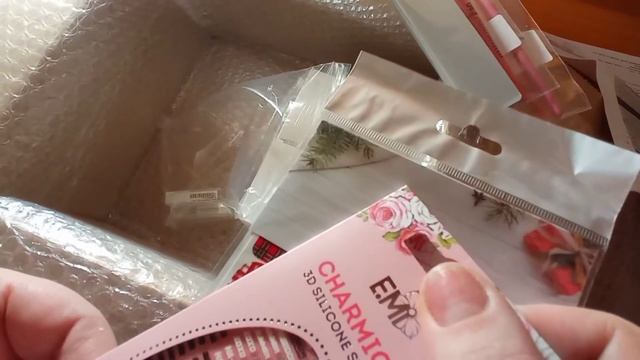 E.mi.Распаковка посылки от E.Mi смотреть онлайн