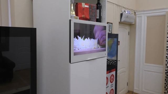 Демонстрация звука и углов обзора кухонных телевизоров AVEL смотреть онлайн