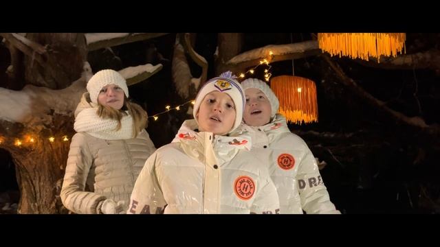 "Рождественская сказка" Слова и музыка: монахиня Онуфрия (Томошевская) смотреть онлайн