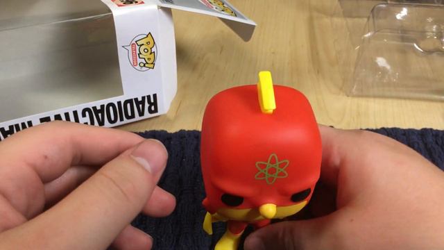 Funko POP Review - Episode 19 - Radioactive Man from The Simpsons смотреть онлайн