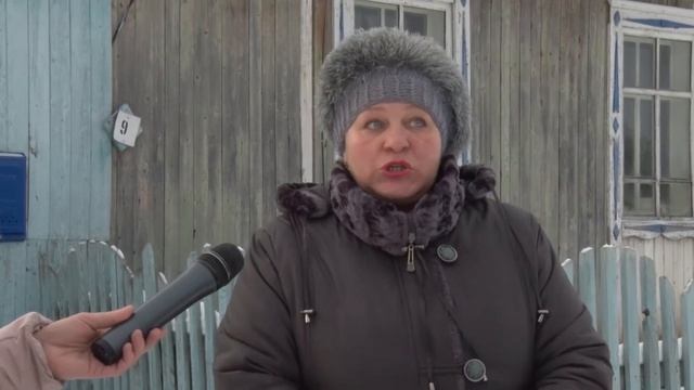 Губернатор выделил средства на ремонт крыши дома пенсионерки из Березовки смотреть онлайн