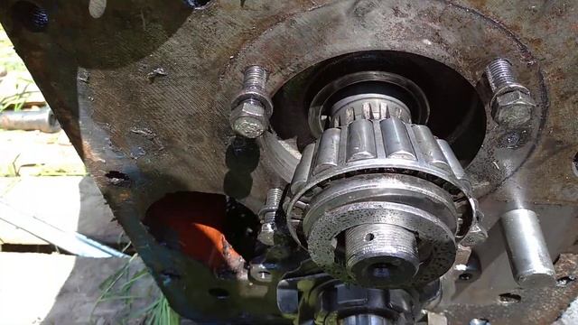 Разбираем КПП трактора мтз-80