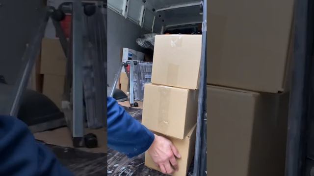 Так мы собирались в Ростов-на-Дону!Там теперь открыт выставочный зал. смотреть онлайн