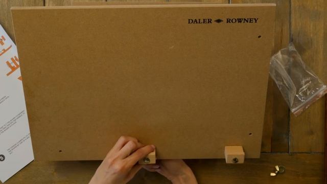 The Daler Rowney Art Sphere Table Easel Unboxing & Review смотреть онлайн