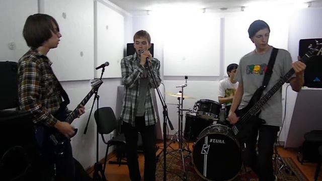 Breed (Nirvana cover) смотреть онлайн