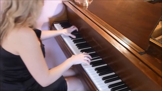 Lydia Bandy Piano Sampling смотреть онлайн