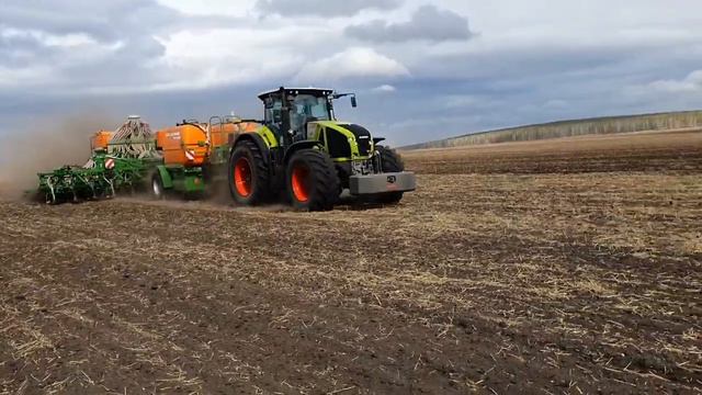Демопоказ техники CLAAS и AMAZONE в Ужурском район Агрофирма Учумская смотреть онлайн
