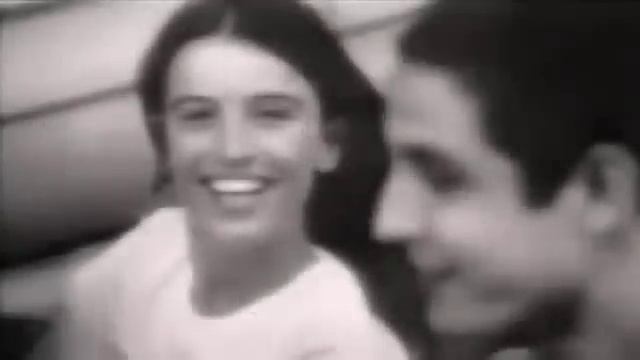 Mono - Life in Mono смотреть онлайн