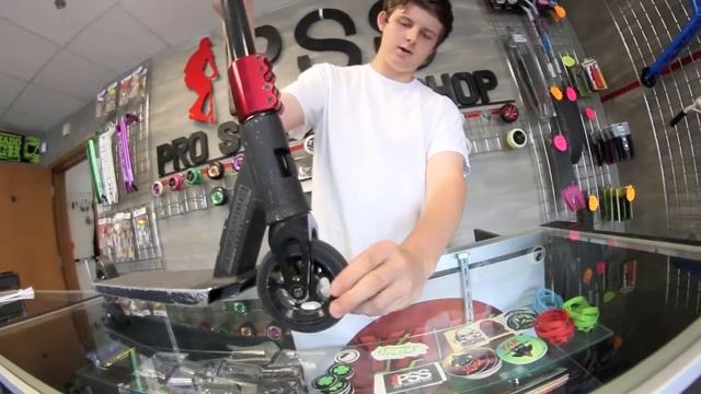 Custom scooter check by Pro Scooter Shop rider Ryan Lingg смотреть онлайн